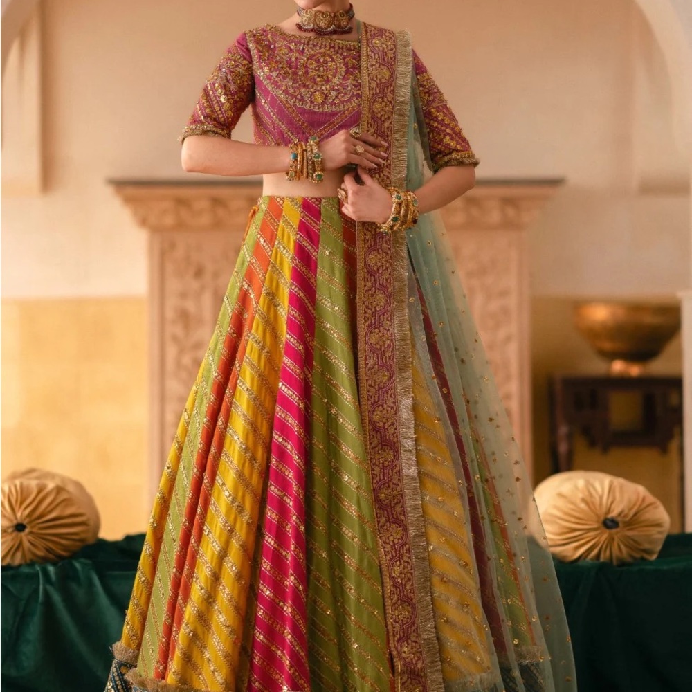 Pakistani Indian lengha choli dupatta